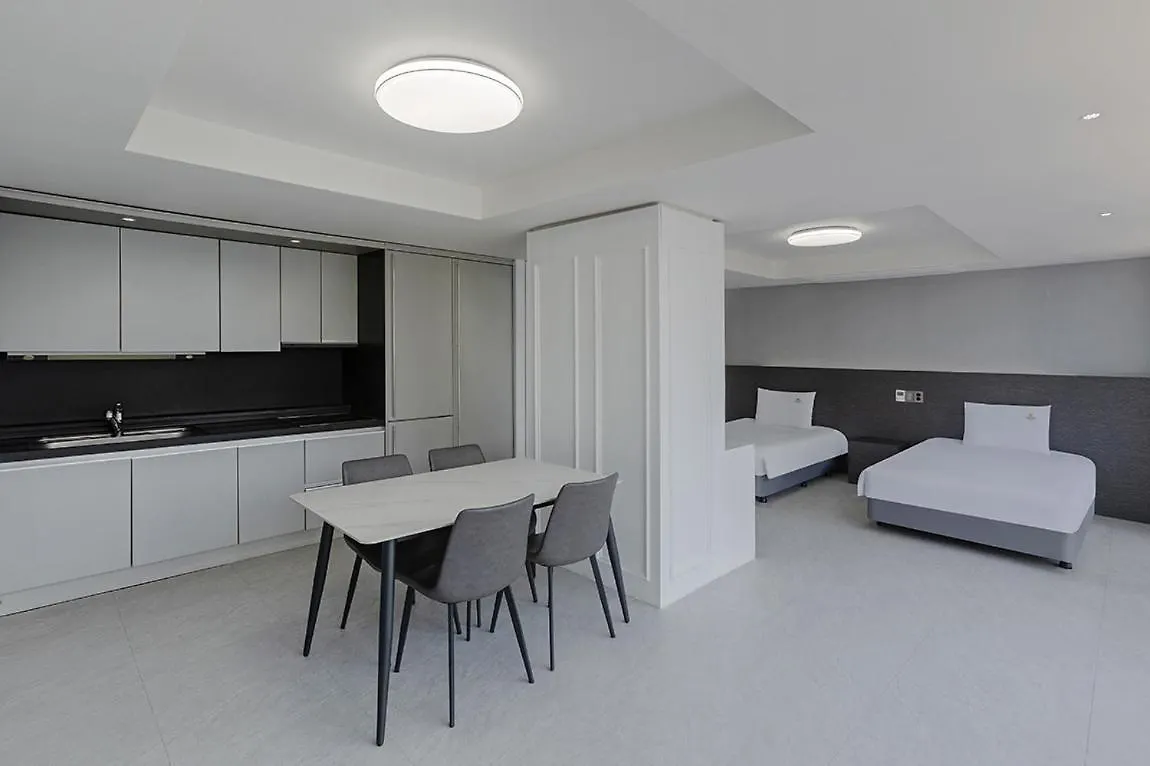 Sun Cloud Hotel Пусан