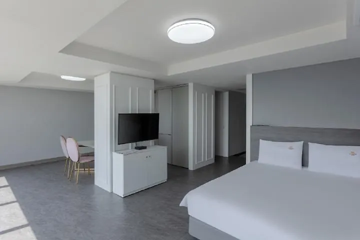 Sun Cloud Hotel Busan
